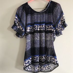 Patterned blue express top